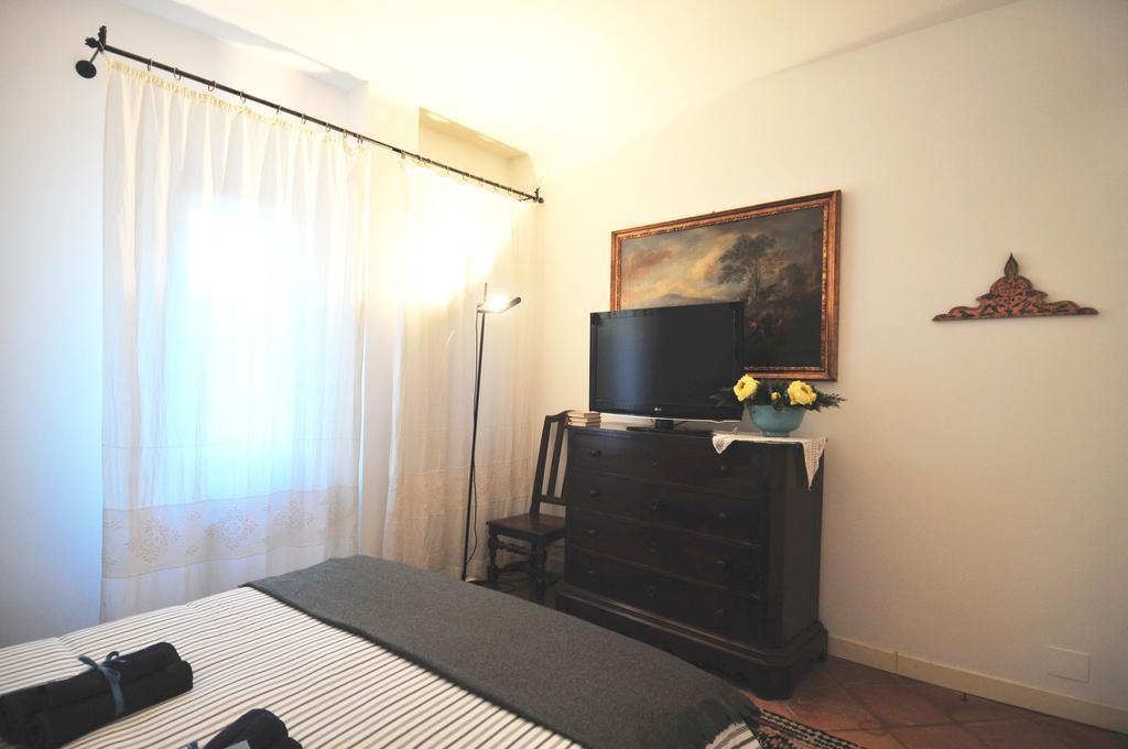 B&B Casa Chinaski Монделло Экстерьер фото