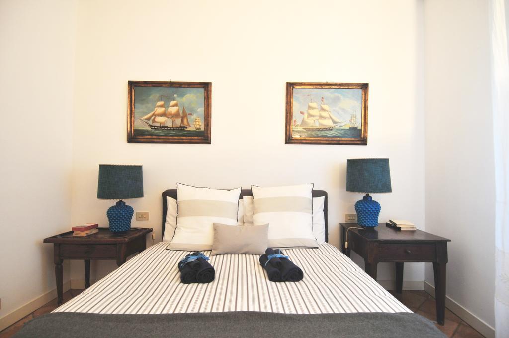 B&B Casa Chinaski Монделло Экстерьер фото
